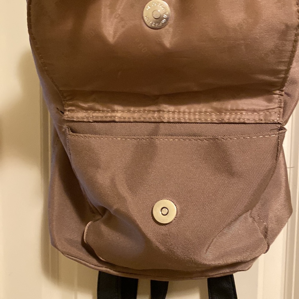 NWT ROOTS Nylon Drawstring Closure Backpack - Picture 8 of 9